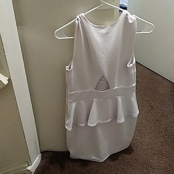 Woman dress - Picture 2 of 2